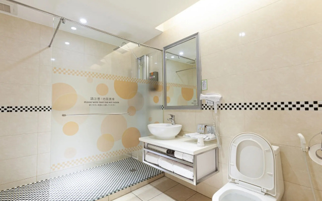 168 Motel - Pingzhen