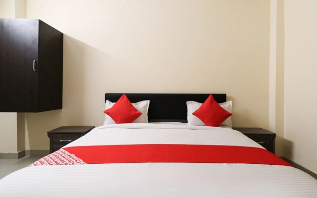 Imperial Stays By OYO Rooms