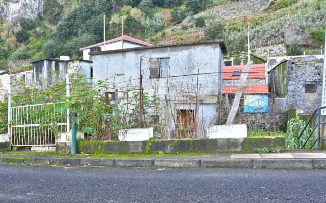 Casa Familia Pestana 1, a Home in Madeira