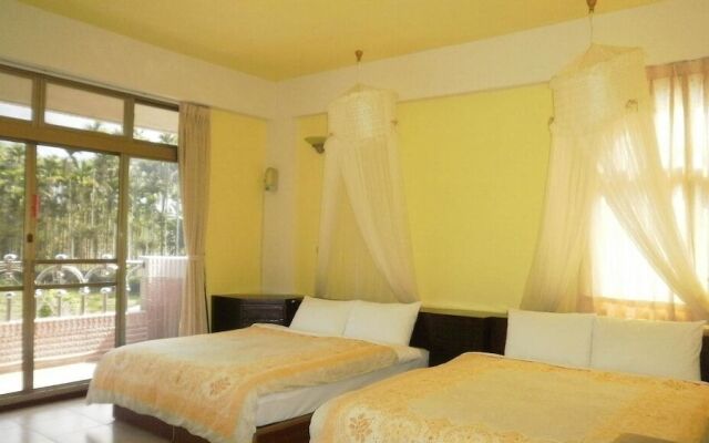 Flora Rexort Guesthouse