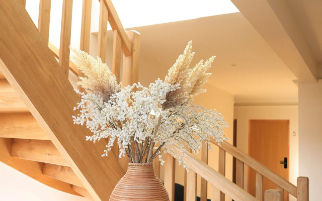 LES SUITES DU PORT by Le Saint Ferdinand