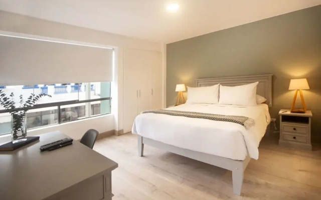 w Centric 1BR w AC in Miraflores
