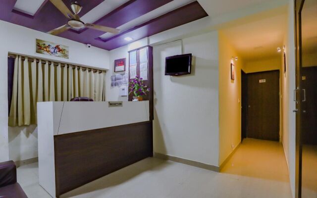 OYO 72759 Hotel Greenwood