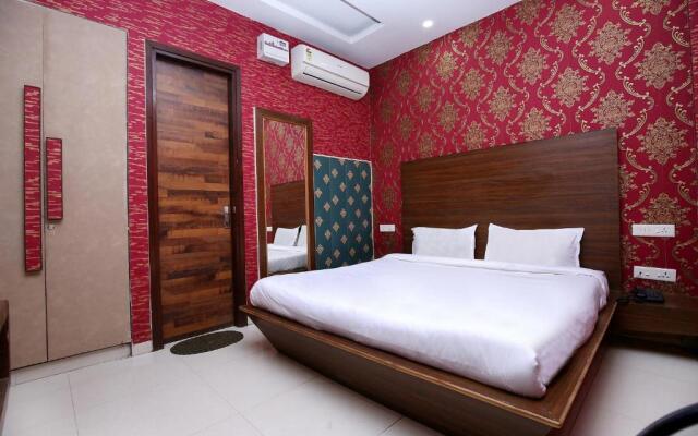 FabHotel Pearl Grand