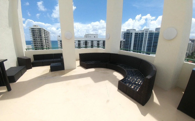 Casablanca on The Ocean West Tower