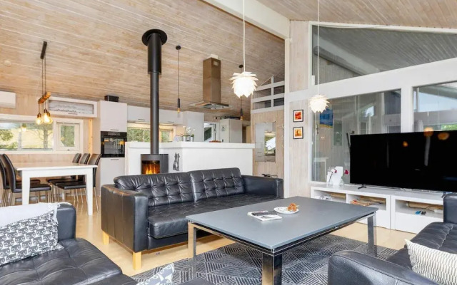 10 Person Holiday Home in Saltum-by Traum