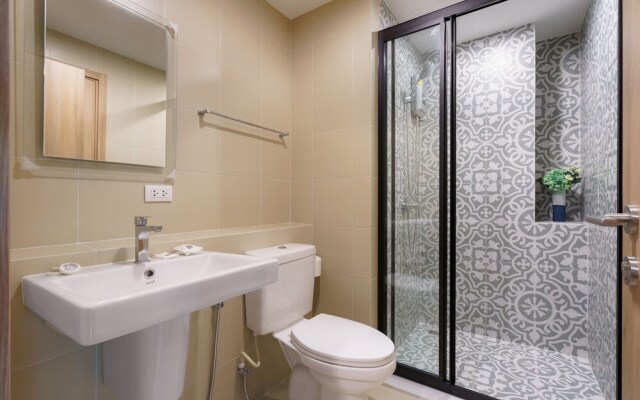 LaHabana Huahin by Pat