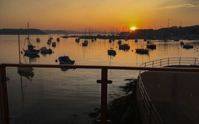 Freeman's Wharf
