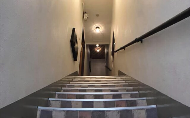 Guesthouse Akashi Hikaria - Hostel