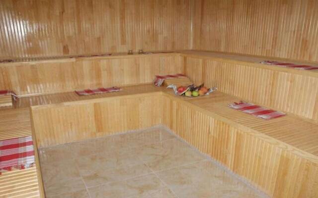Nevan Suite Hotel