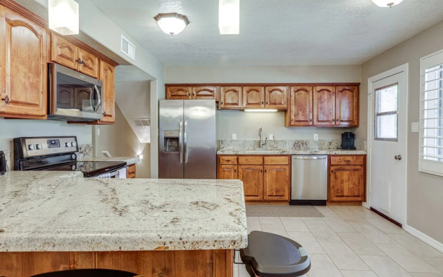 Scottsdale Vacation Rental W/ Patio & Game Room!