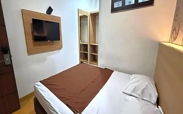 Senayan Suites