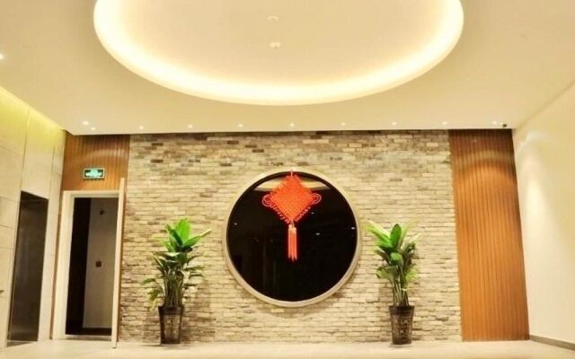 Jianian CEO Holiday Hotel