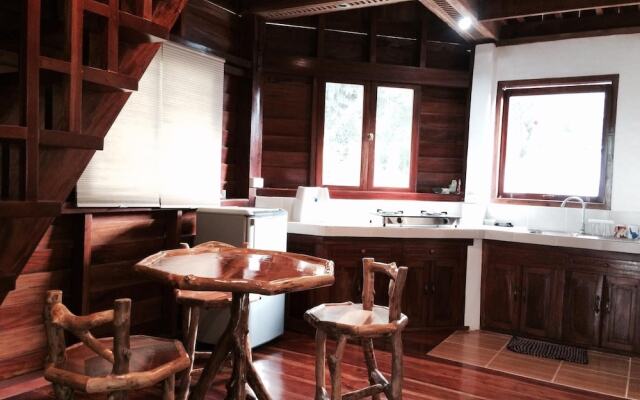 Pahiluna Guesthouse