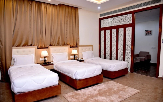 Hotel Arsh Palace