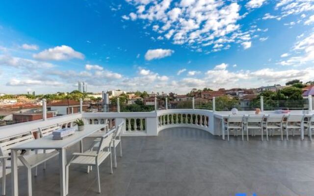 Yuejing Yazhu Homestay (Xiamen Gulangyu Riguangyan Shop)