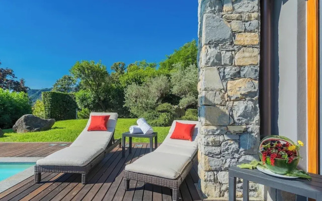 Villa Infinity by Rent all Como
