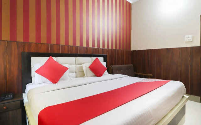 Hotel Moon Light by OYO Rooms