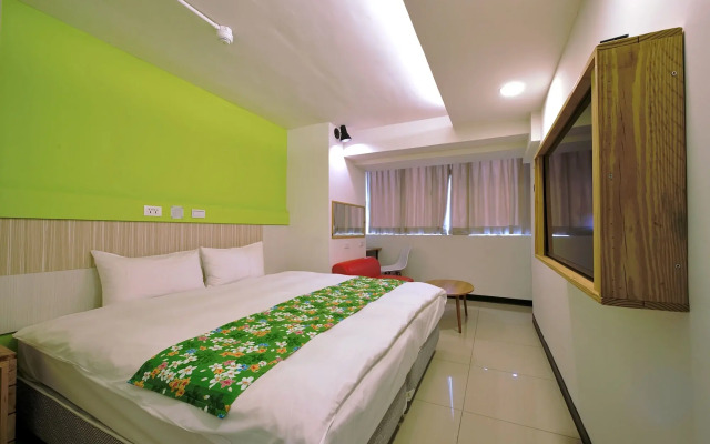 Good Night Hotel