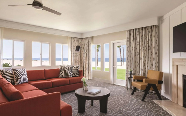 Zachari Dunes on Mandalay Beach, Curio Collection by Hilton