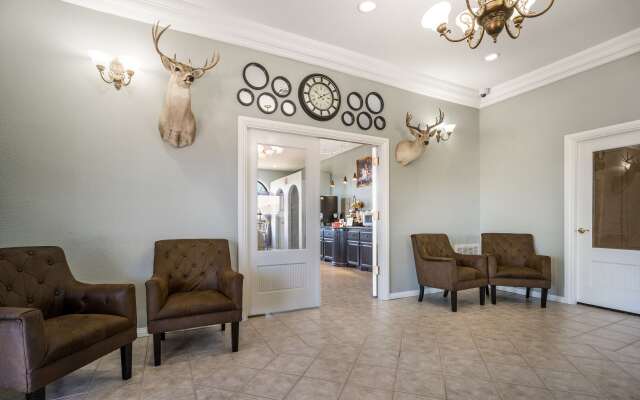 SureStay Hotel by Best Western Alice