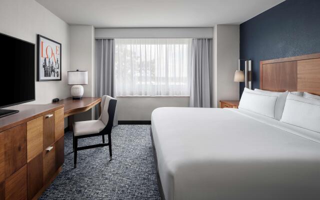 The Alloy King of Prussia - a DoubleTree by Hilton