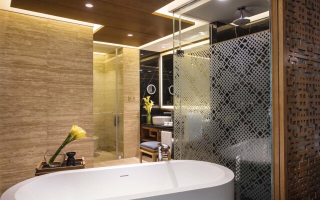 Banyan Tree Jiuzhaigou