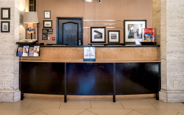 Hampton Inn & Suites Montgomery-Downtown