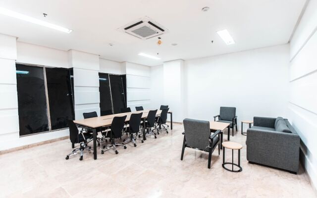 Super OYO Townhouse 1 Hotel Salemba