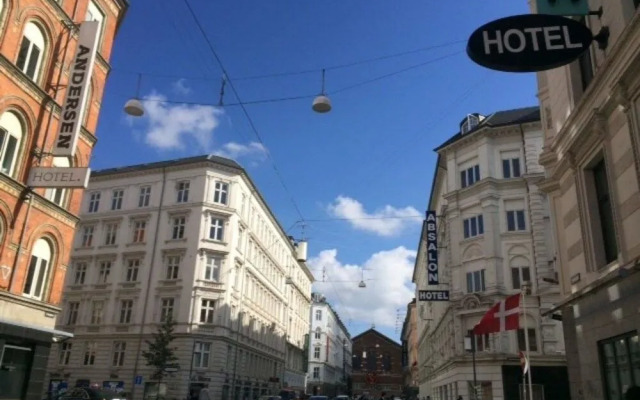 hotelImage