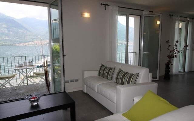 The Green House on the Lake