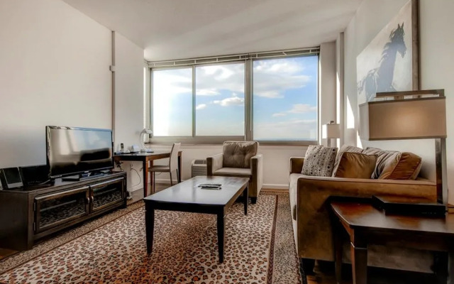 Global Luxury Suites at Raritan