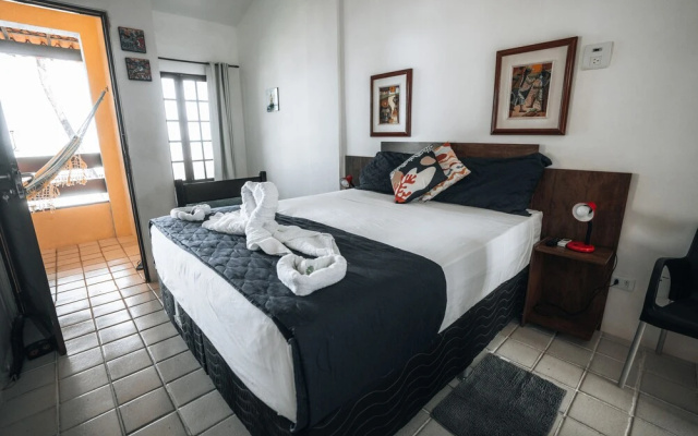 Porto Paraiso Hostel
