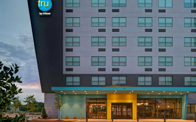Tru by Hilton Mooresville