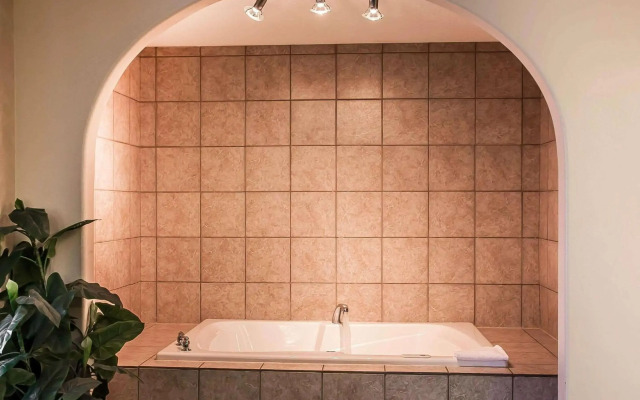 Sleep Inn & Suites Conference Center and Water Park