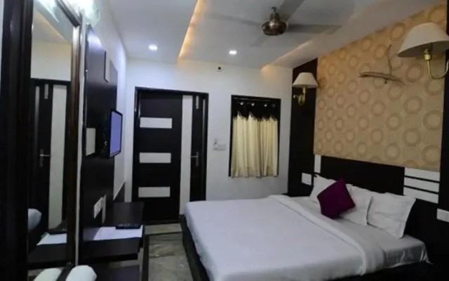 Laxman Resort Agra by Goroomgo