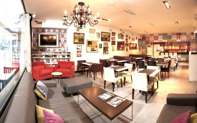 Be Hollywood Hotel
