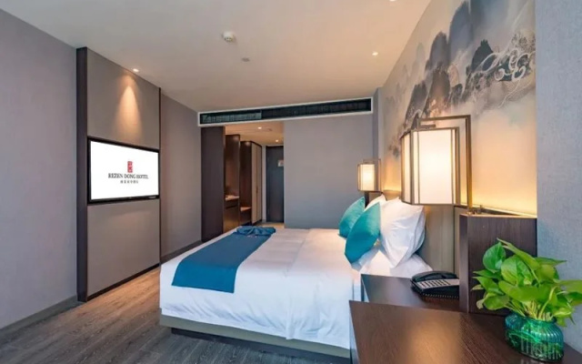 Rezen Dong Hotel (Hangzhou Jiubao Subway Station)