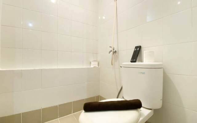 Modern Look And Restful 2Br Bassura City Apartment Near Mall