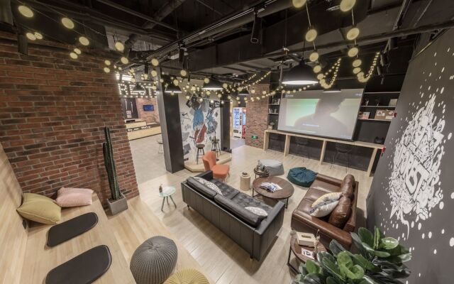 IFOREST Hotel (Shanghai Flagship Store)