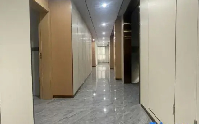 Yifang Hotel