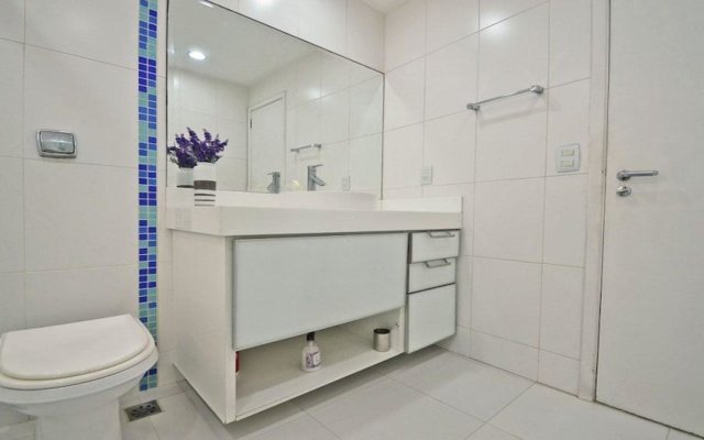 MZ Apartments Raul Pompeia