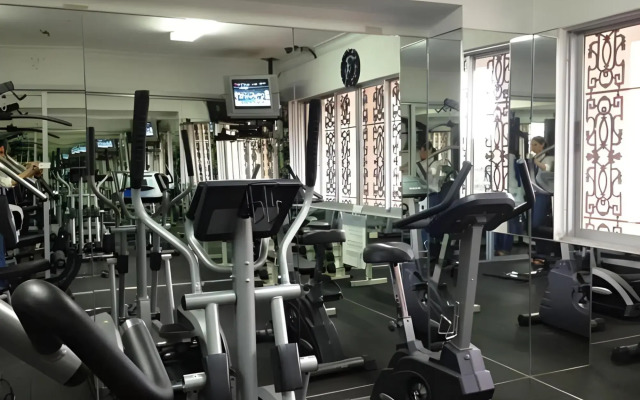 Plaza Florida Suites