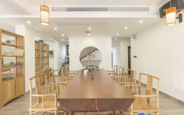 Yueshang Moon Bay Wetland Hostel