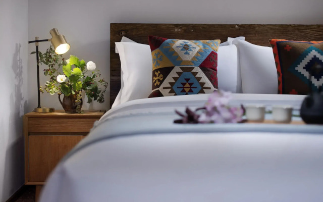 Peking Yard Boutique Hotel