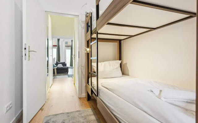 Beautiful 1 Bedroom apartment in Charlottenburg