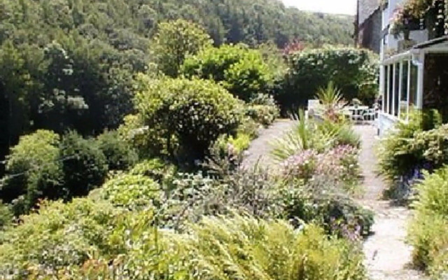 Woodlands Guest House