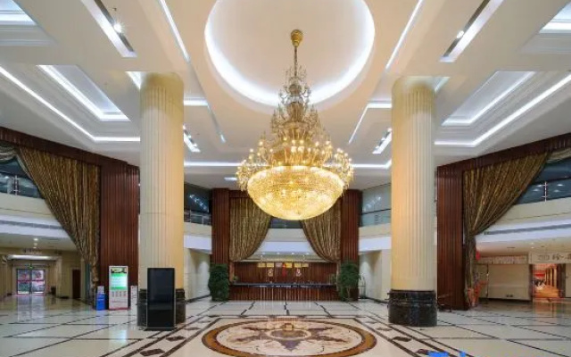 Zhonghong Grand Hotel (Shaoyang County Zhenyu Plaza) — 3-star hotel in Shaoyang