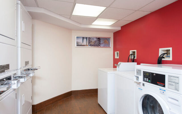 TownePlace Suites Indianapolis Park 100