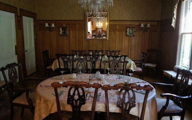 The Secret Garden B&B Inn